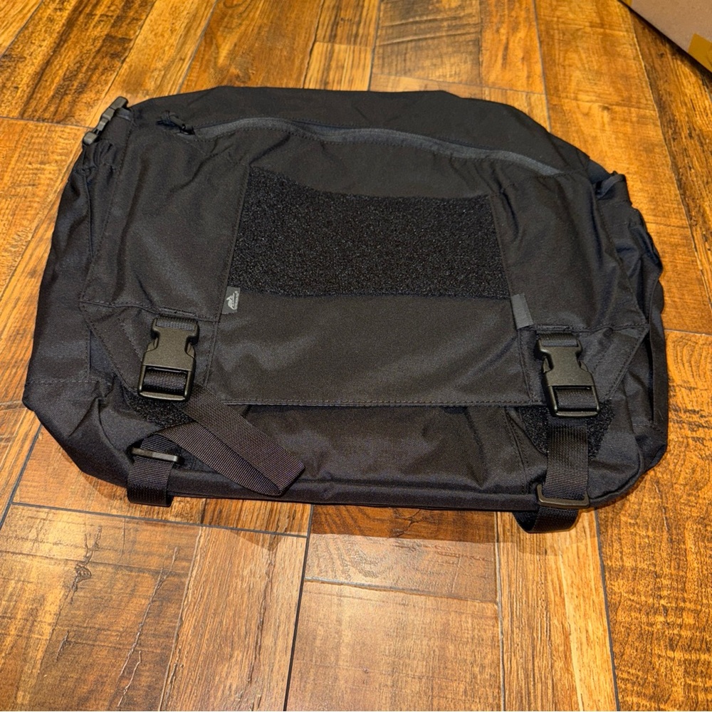 Helikon-Tex Urban Courier shoulder bag large army style multifunctional/ black